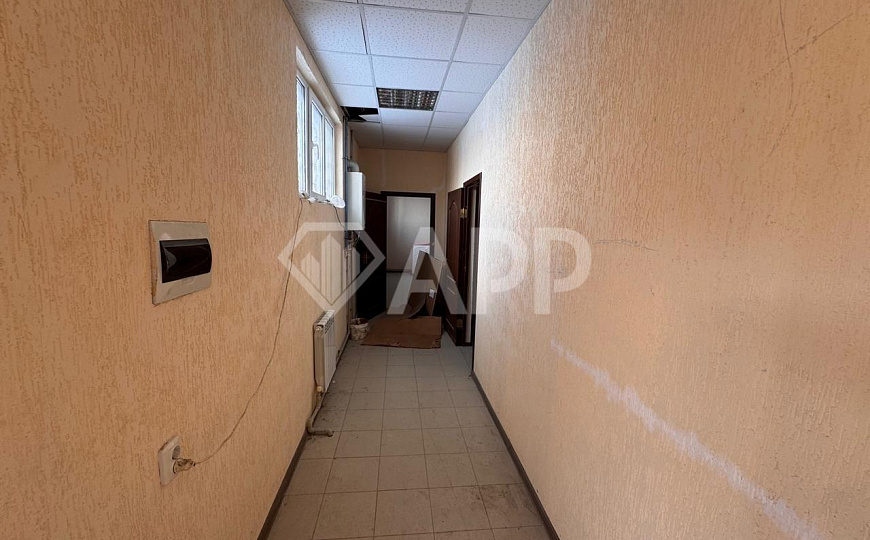 Сдам офисное помещение, 90 м² фото