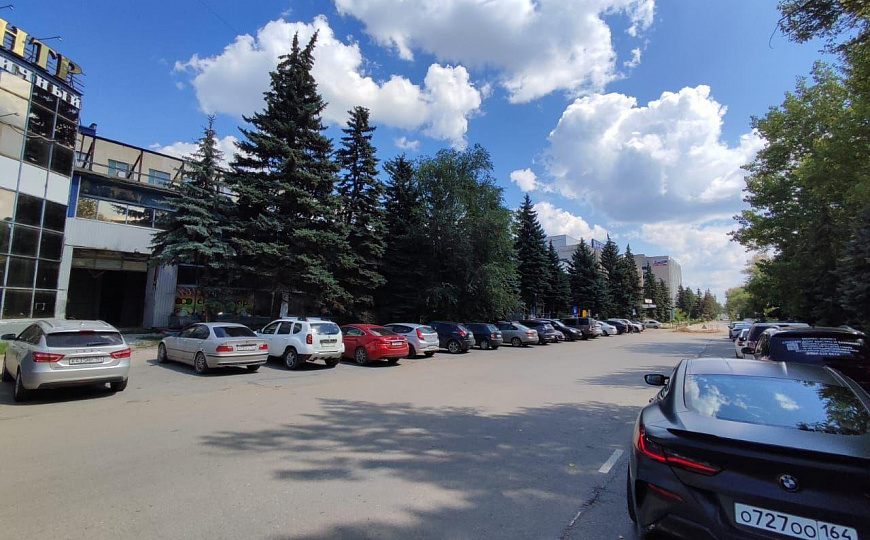 Без колонн. Потолки 9 м., 830 м² фото