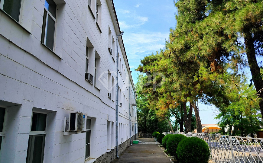 Продам гостиницу, 1 165.7 м² фото