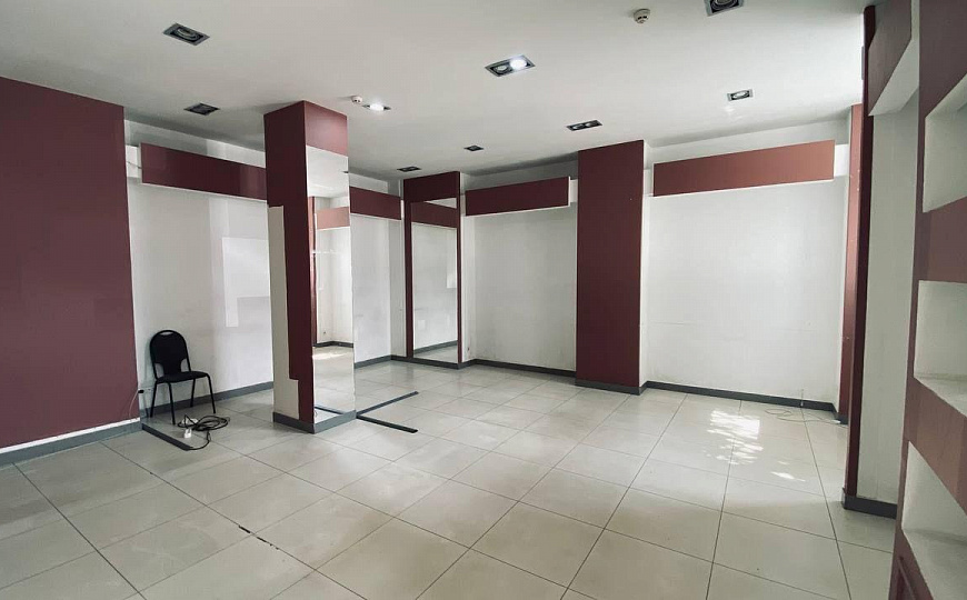 Высокий трафик. 67 м2 фото