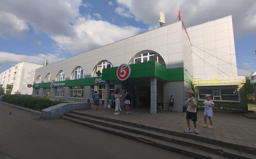 Сдаётся офис 16 кв.м с окном и раковиной фото