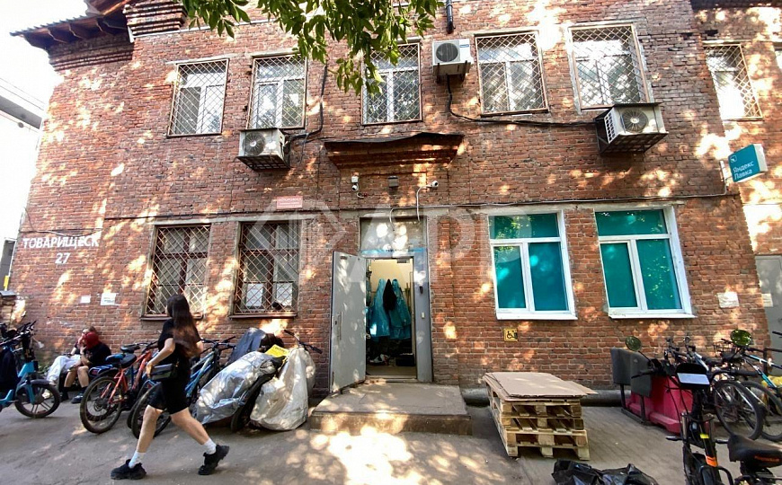 Помещение в центре рядом с ВУЗами, 188,8м² фото