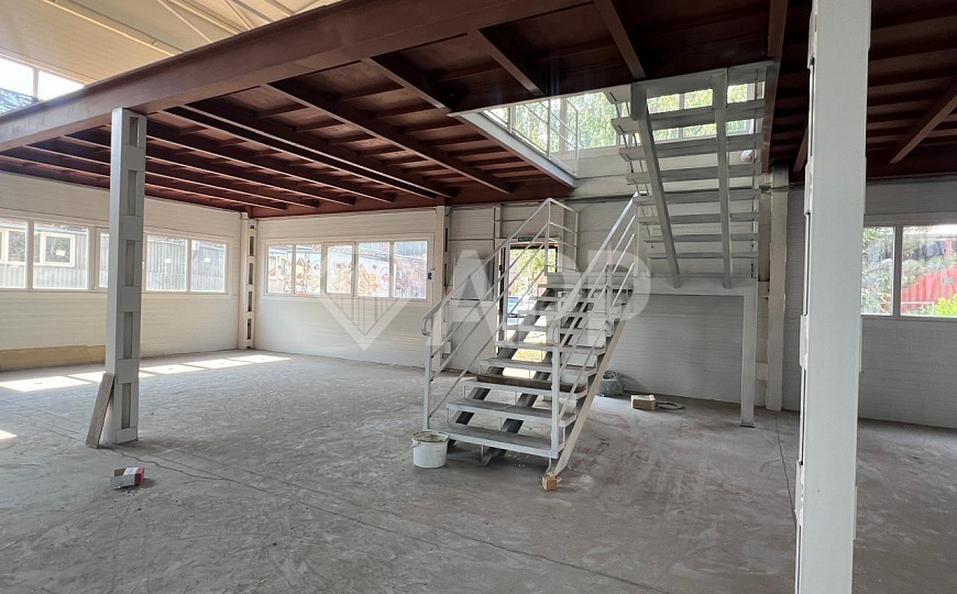 Сдам помещение свободного назначения, 605 м² фото