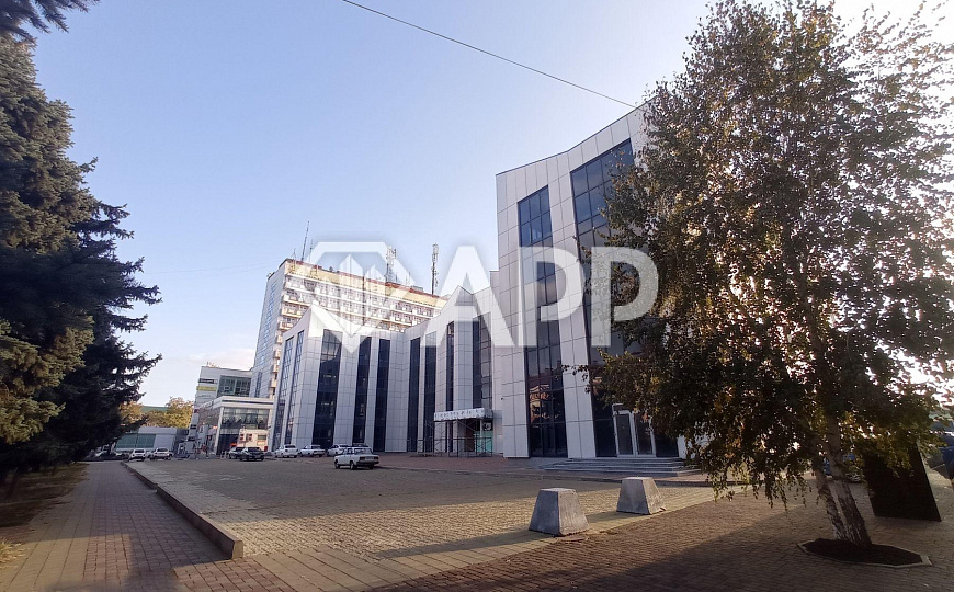 Сдам торговое помещение, 46 м², 31 м² на втором этаже фото