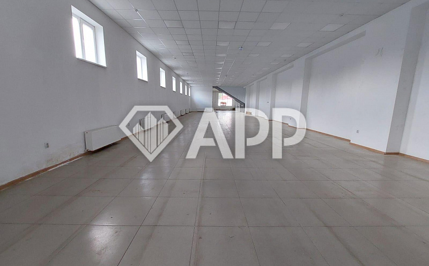 Сдам помещение свободного назначения, 311 м² фото