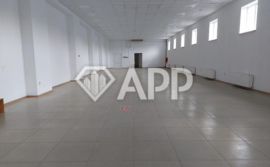 Сдам помещение свободного назначения, 311 м² фото