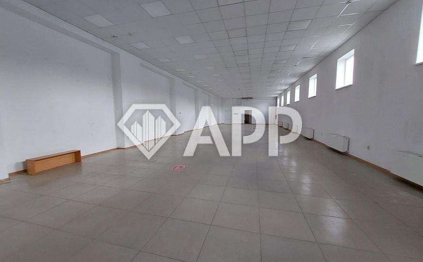 Сдам помещение свободного назначения, 311 м² фото