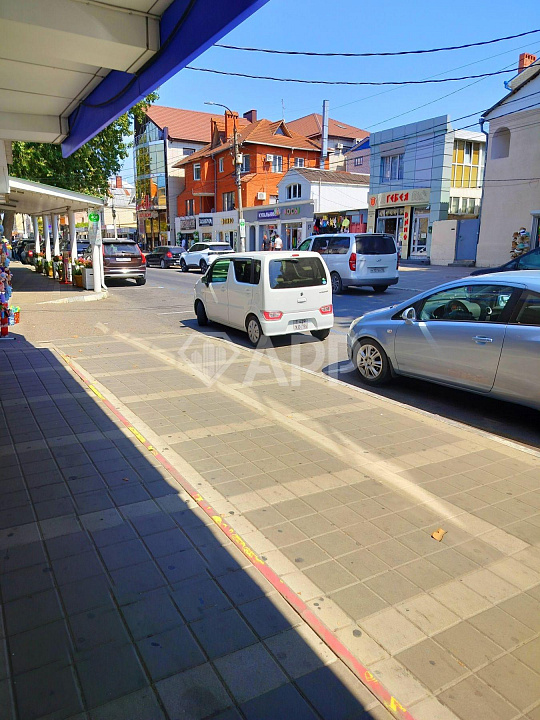 Сдаю помещение свободного назначения, 388,6 м² фото