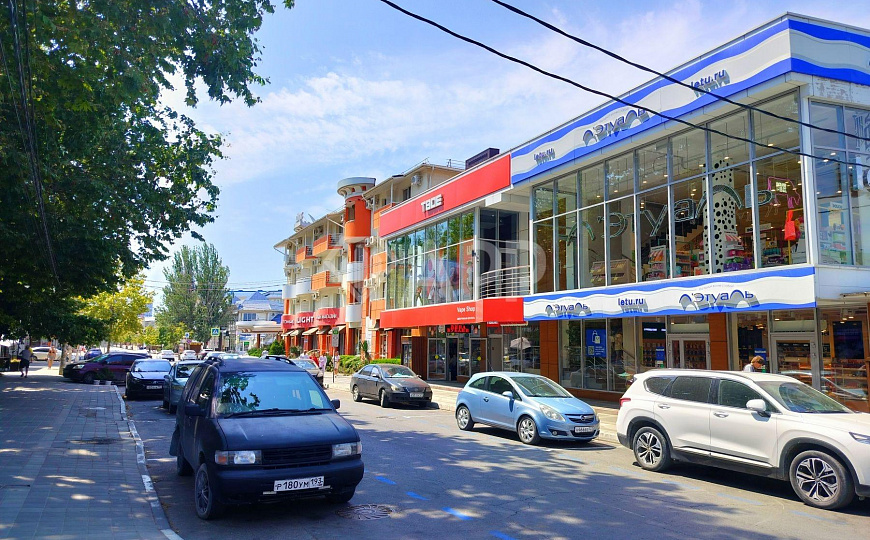 Сдаю помещение свободного назначения, 388,6 м² фото
