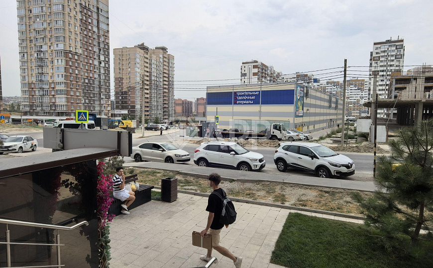 Сдам торговое помещение, 50 м² фото