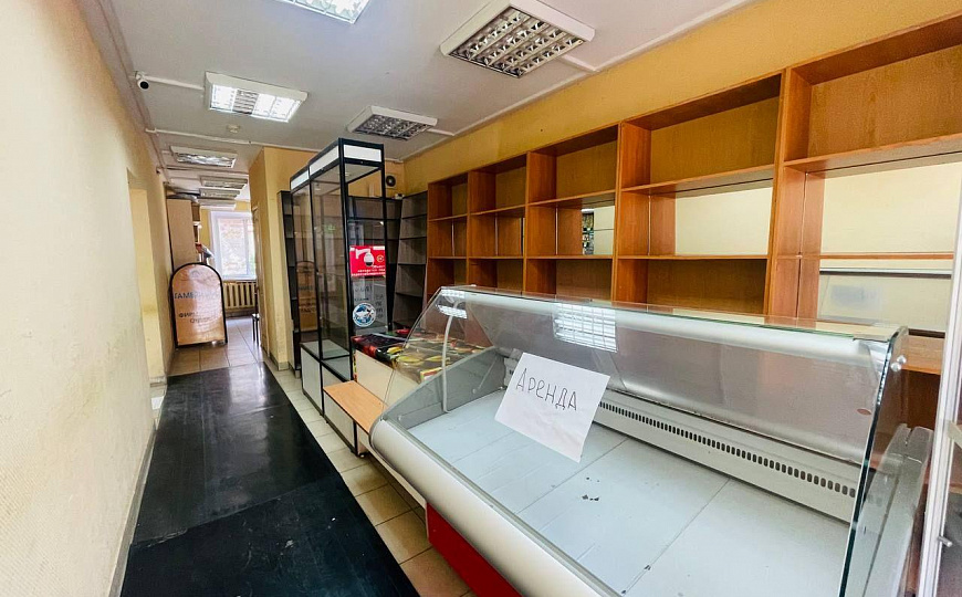 Сдам отделы в действующем магазине на высоком трафике 22м² и 11,5м² фото