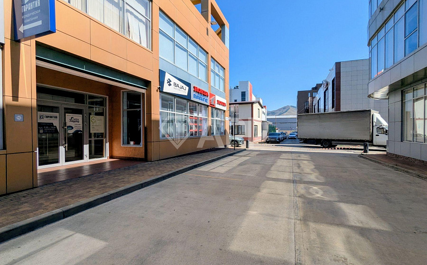Сдам помещение свободного назначения, 164 м² фото