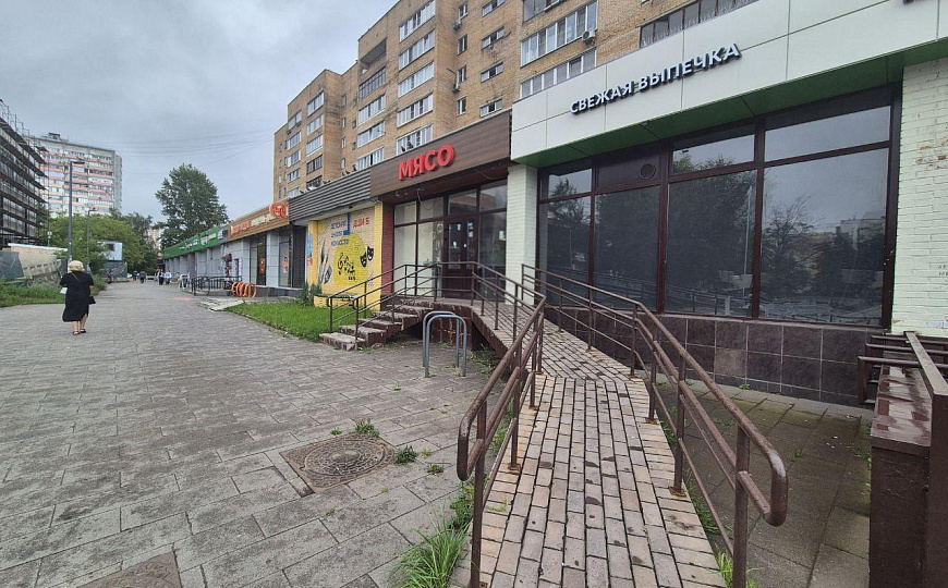 Сдам помещение 75кв.м. с высоким трафиком фото