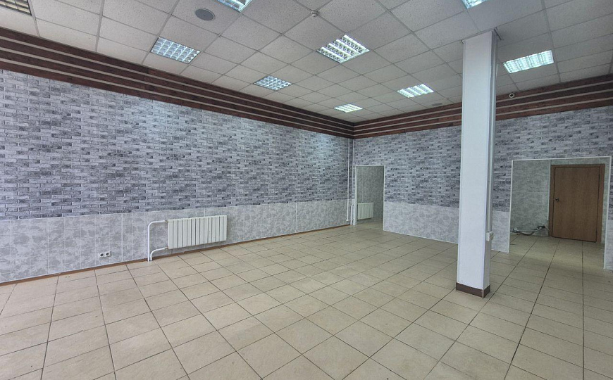 Сдам помещение 75кв.м. с высоким трафиком фото