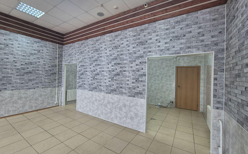 Сдам помещение 75кв.м. с высоким трафиком фото