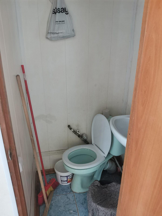 Помещение с санузлом в центре района, 30 м² фото