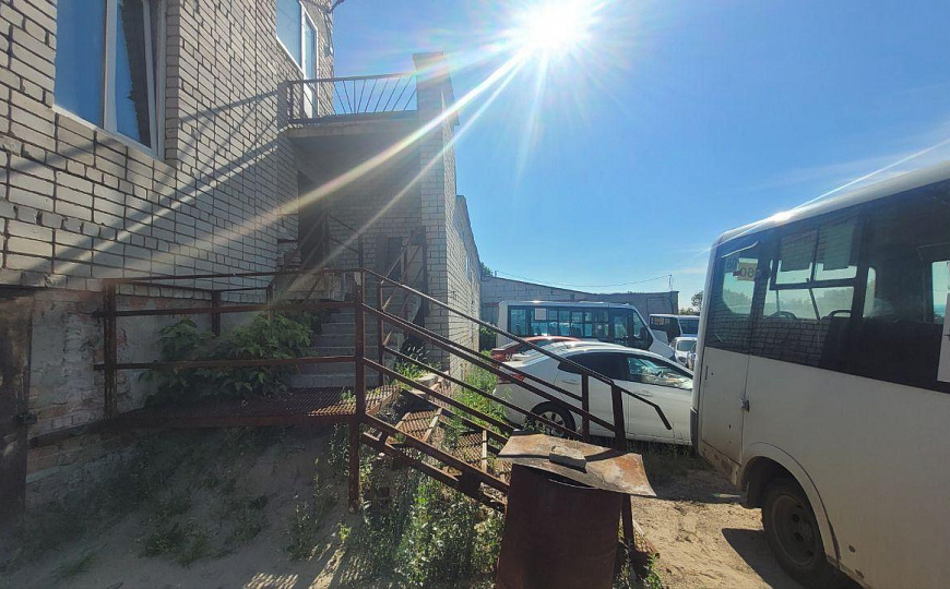 Свободного назначения. 42 м2 фото