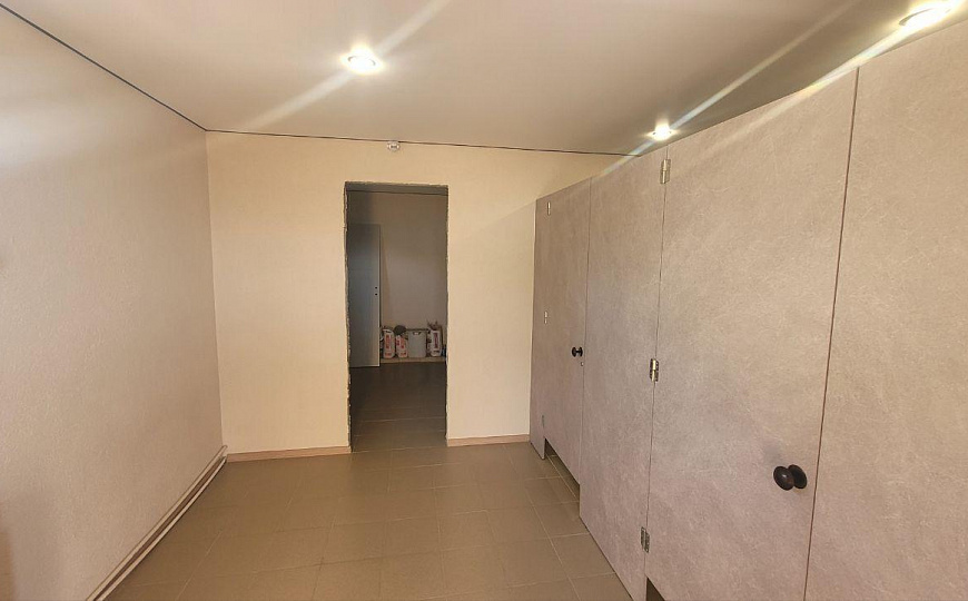 Свободного назначения. 42 м2 фото