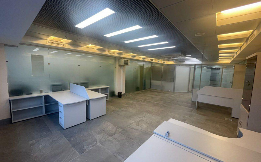 Сдам бизнес-центр/офисный центр, 1 153 м² фото
