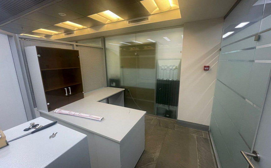 Сдам бизнес-центр/офисный центр, 1 153 м² фото