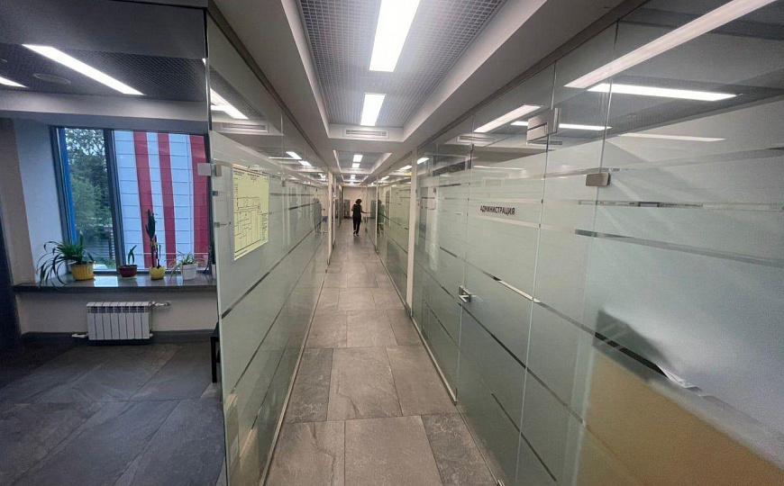 Сдам бизнес-центр/офисный центр, 1 153 м² фото