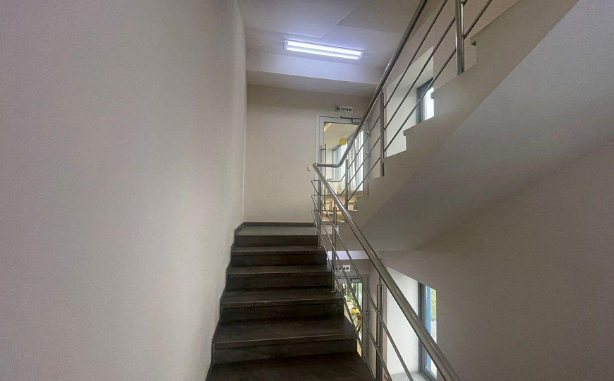 Сдам бизнес-центр/офисный центр, 1 153 м² фото