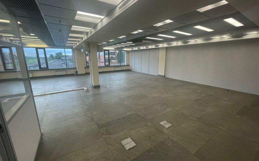 Сдам бизнес-центр/офисный центр, 1 153 м² фото