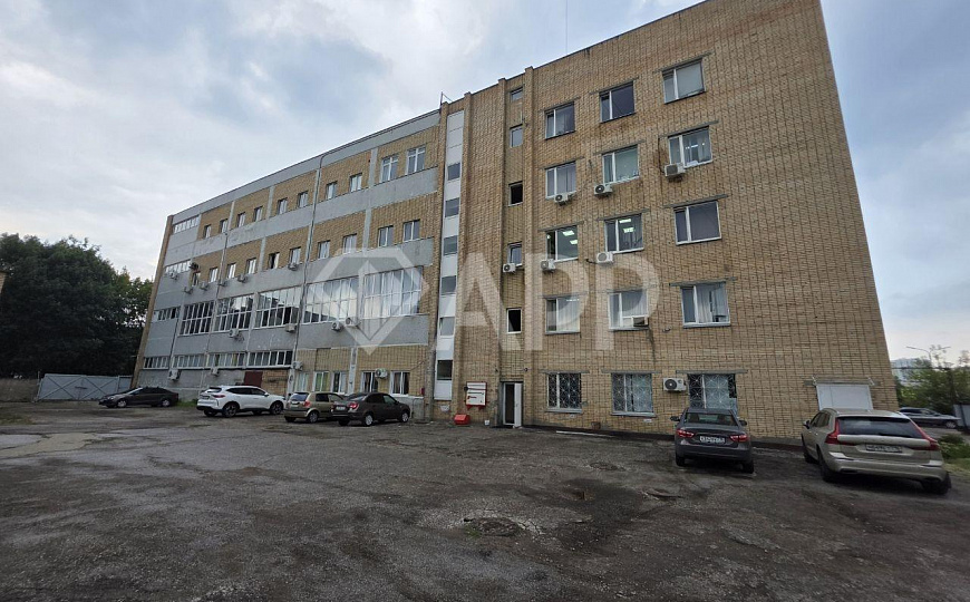 Продается отдельно стоящее здание с арендаторами 3970м² фото