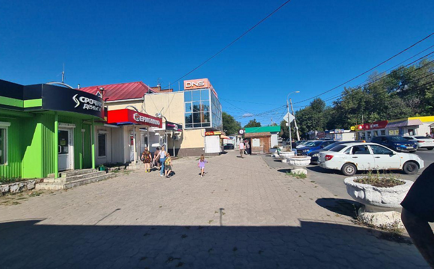 Торговое помещение на трафике фото