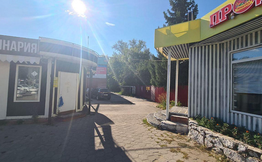 Торговое помещение на трафике фото