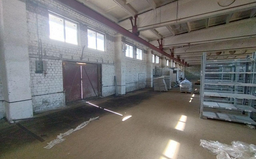 Склад с пандусом 580 м2 фото