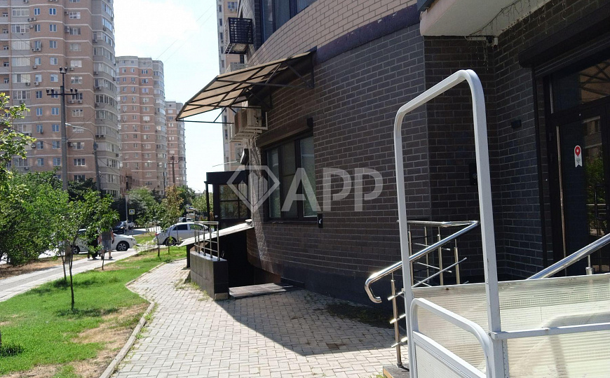 Продаю помещение свободного назначения, 117,4 м² фото