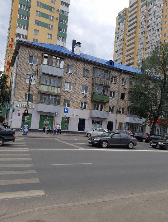 Помещение свободного назначения 99,1 м2 напротив Космопорта фото