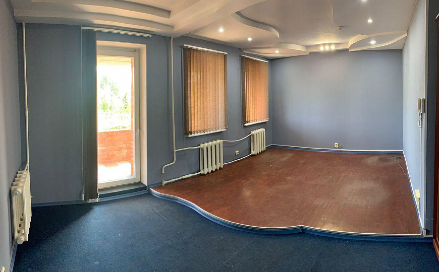 Сдаётся офисное помещение, 134 м² (весь этаж) фото