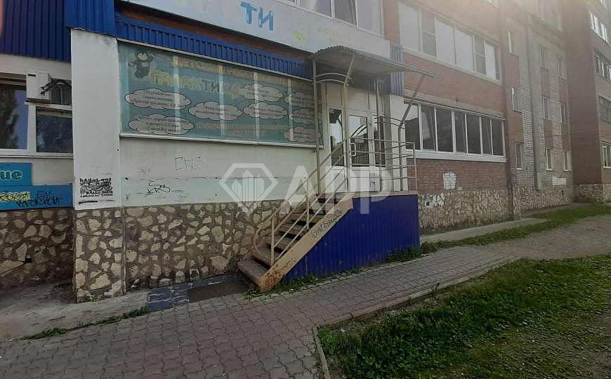 Помещение рядом с детским центром на Гоголя 101 фото
