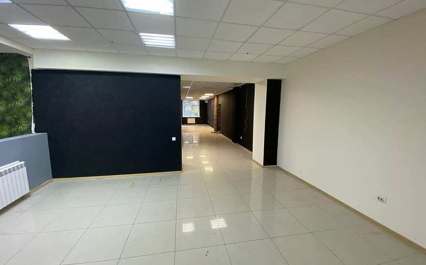 Помещение на 1 линии, 271 м² фото