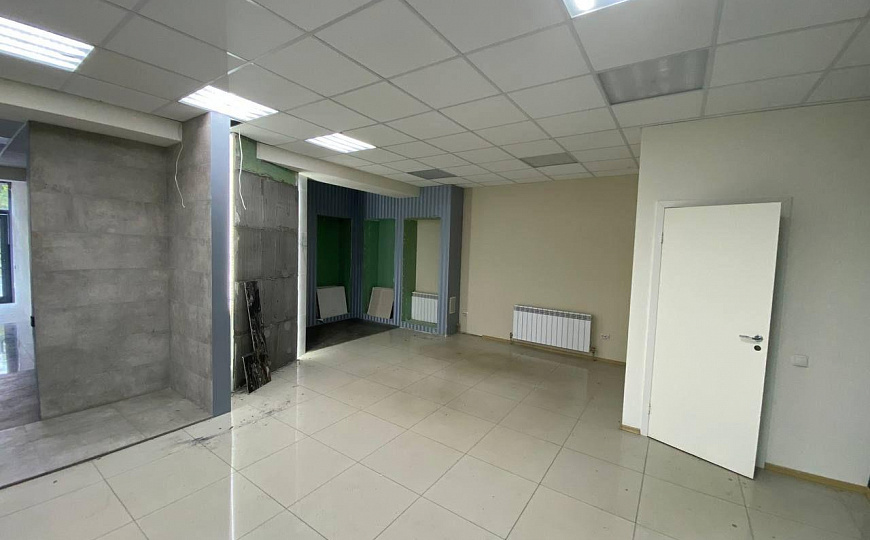 Помещение на 1 линии, 271 м² фото