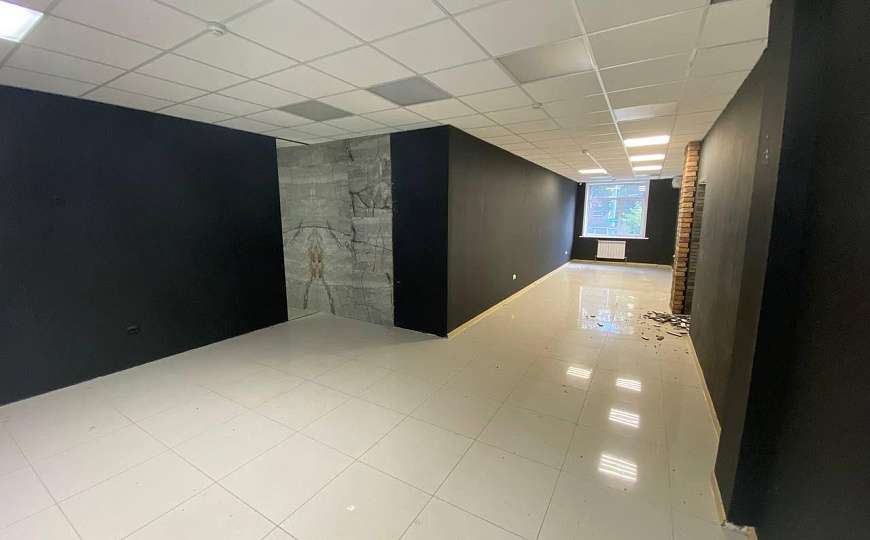 Помещение на 1 линии, 271 м² фото