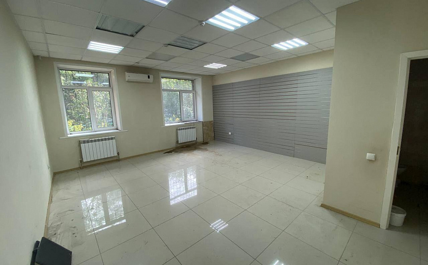 Помещение на 1 линии, 271 м² фото