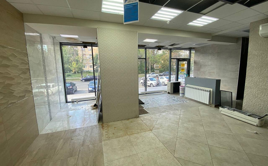 Помещение на 1 линии, 271 м² фото