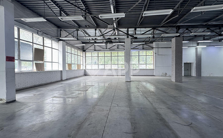 Отдельно стоящее здание, 600 м² фото