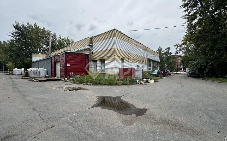 Отдельно стоящее здание, 600 м² фото