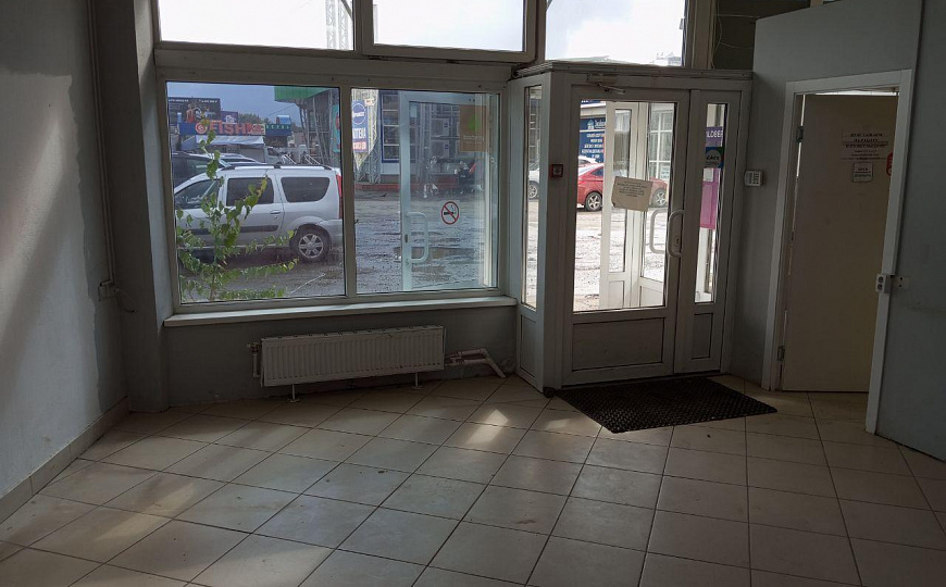 Помещение в торговом павильоне 60 м² фото