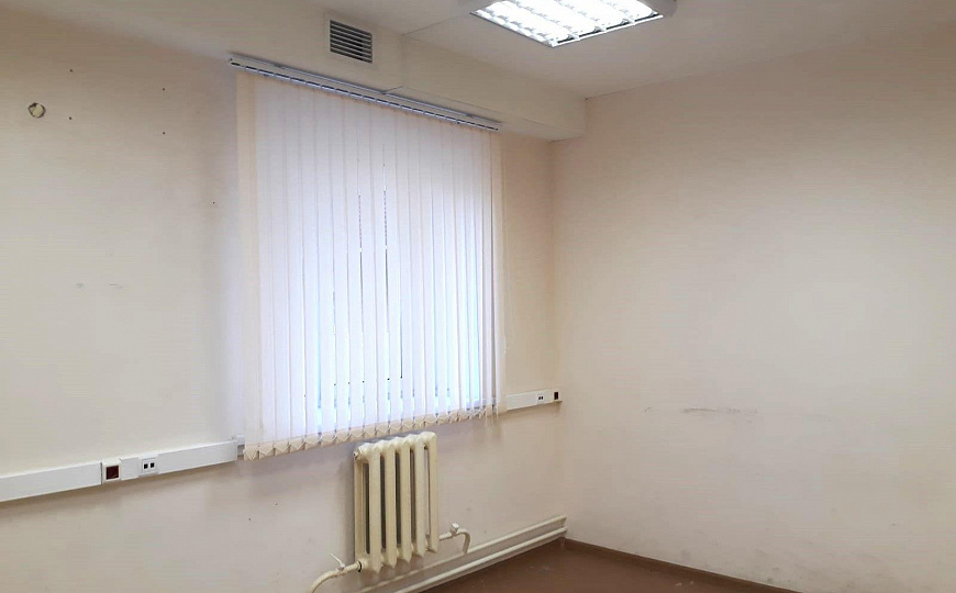 Офис 5 кабинетов 83 м² фото