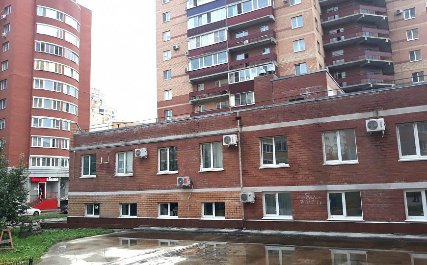 Офис 5 кабинетов 83 м² фото