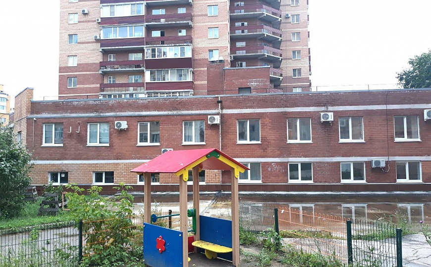 Офис 5 кабинетов 83 м² фото
