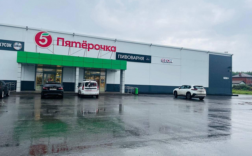 Сдам помещение 105м² под торговлю/общепит в ТЦ на Славянском шоссе фото
