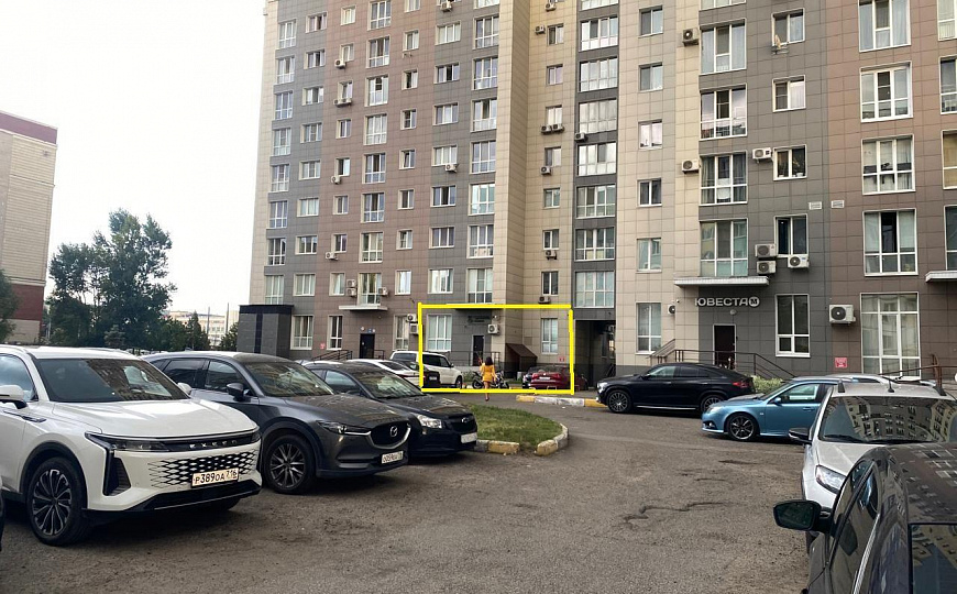 Помещение с отдельным входом под офис или услуги, 70м² фото