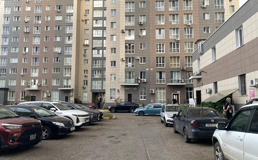Помещение с отдельным входом под офис или услуги, 70м² фото