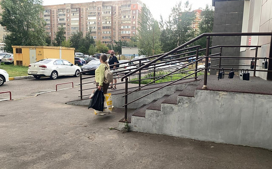 Помещение с отдельным входом под офис или услуги, 70м² фото